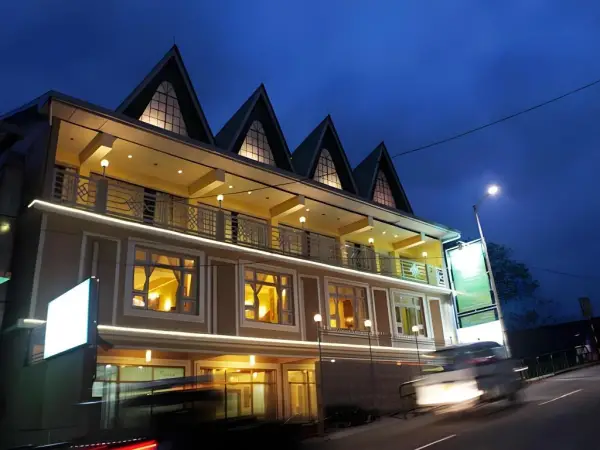 Greendale Residence