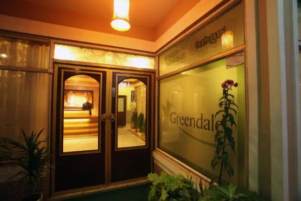 Greendale Residence 7